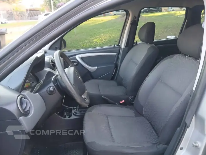 DUSTER 1.6 16V SCE Expression