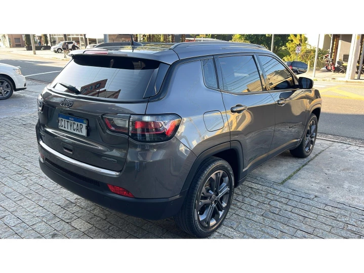 COMPASS 1.3 T270 LONGITUDE TB FLEX 80 ANOS