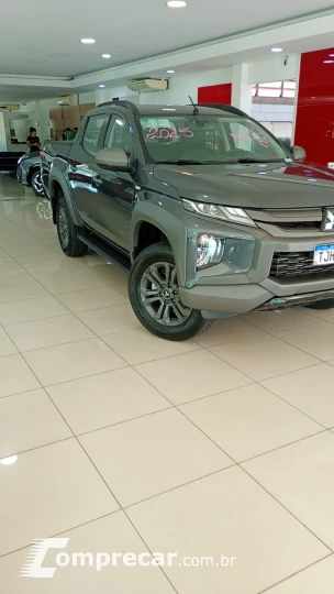L200 TRITON 2.4 16V Turbo Outdoor HPE CD 4X4