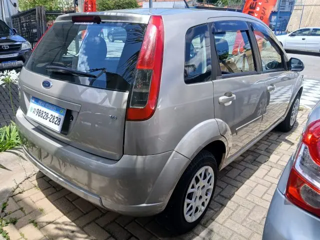 FIESTA HATCH - 1.6 ROCAM SE PLUS 8V 4P MANUAL