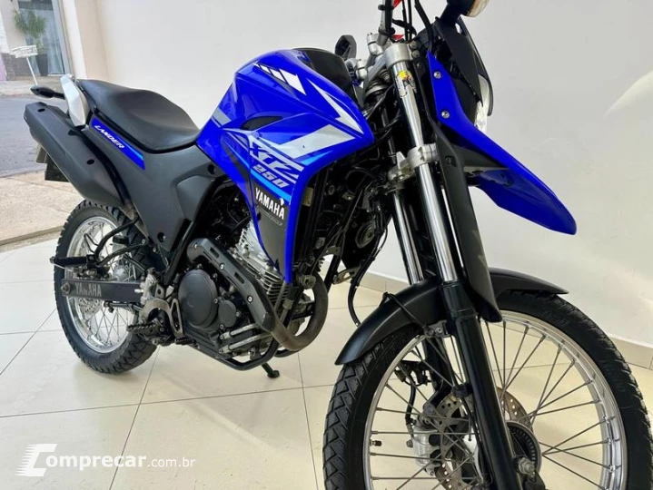 XTZ250 LANDER