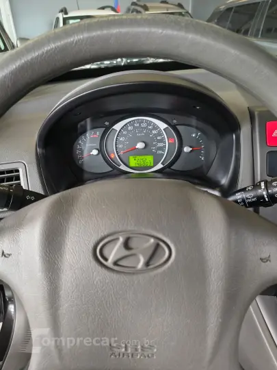 TUCSON 2.0 MPFI GL 16V 142cv 2WD