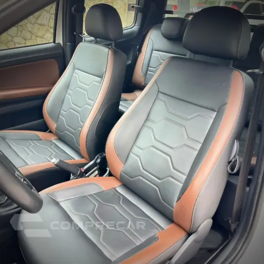 SAVEIRO 1.6 Cross CD 16V