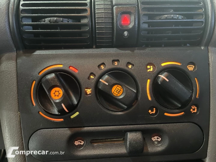 CLASSIC 1.0 MPFI LS 8V FLEX 4P MANUAL