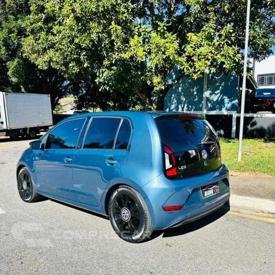 UP 1.0 TSI Move UP 12V