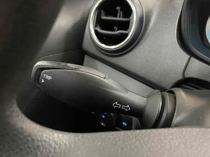 KA 1.0 TI-VCT FLEX SE MANUAL