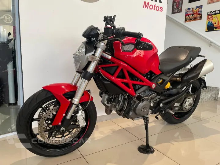 MONSTER 796