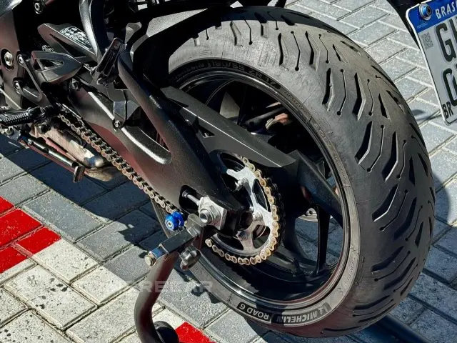 GSX-S1000 ABS - Esportiva