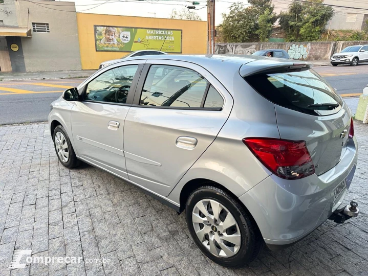 ONIX 1.4 MPFI LT 8V