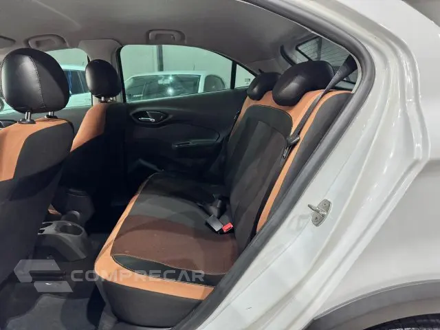 ONIX - 1.4 MPFI ACTIV 8V 4P AUTOMÁTICO