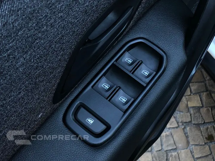 Oroch 1.6 16V Sce Flex Intense Manual