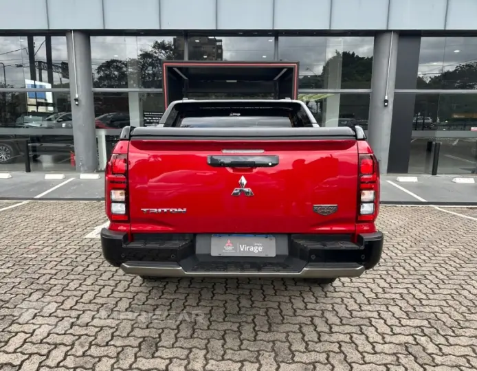 TRITON 2.4 Biturbo CD Katana 4X4