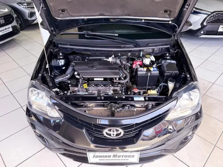 ETIOS HATCH X PLUS 15 MT