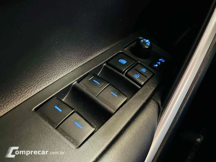 COROLLA CROSS 2.0 VVT-IE FLEX XRE DIRECT SHIFT