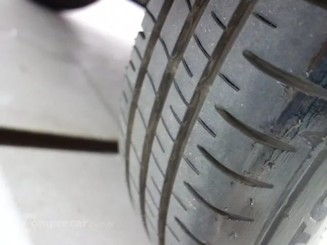 ONIX - 1.0 MPFI LT 8V 4P MANUAL