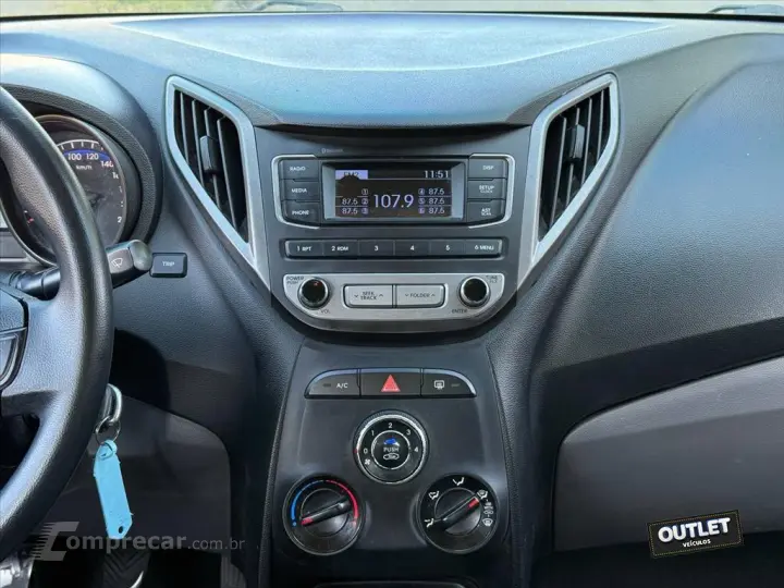 HB20S 1.0 COMFORT PLUS 12V FLEX 4P MANUAL