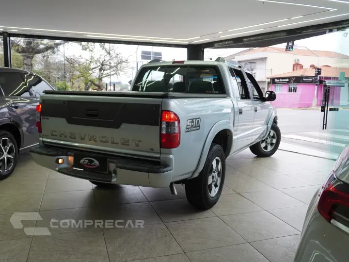 S10 2.4 MPFI EXECUTIVE 4X2 CD 8V FLEX 4P MANUAL