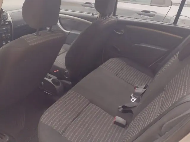 SANDERO - 1.6 EXPRESSION 8V 4P MANUAL