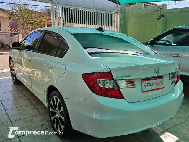 CIVIC - 2.0 LXR 16V 4P AUTOMÁTICO