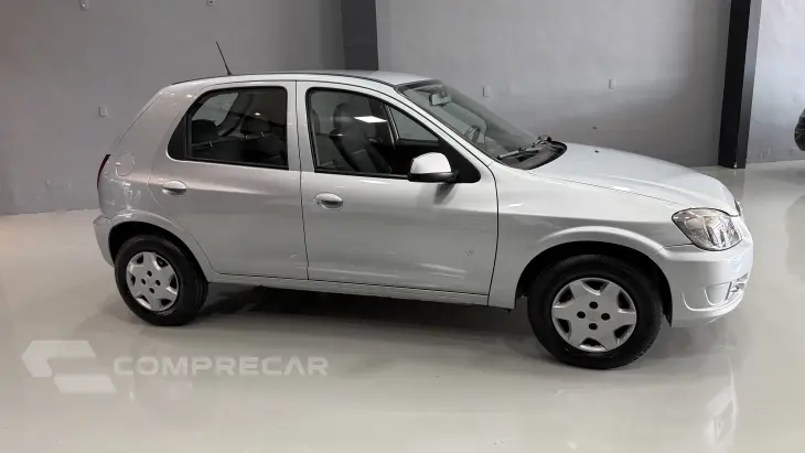 CELTA 1.0 MPFI LT 8V