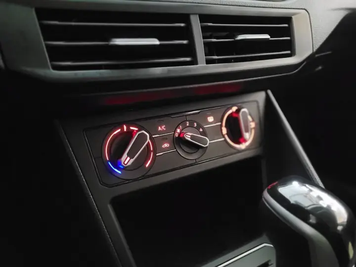 Nivus Comfortline 1.0 200 TSI Flex Aut.