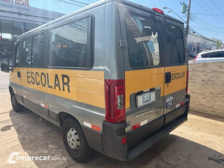 Boxer 2.3 Minibus 15/16L TB Diesel.