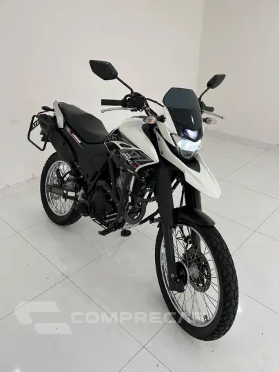 XTZ 250 LANDER