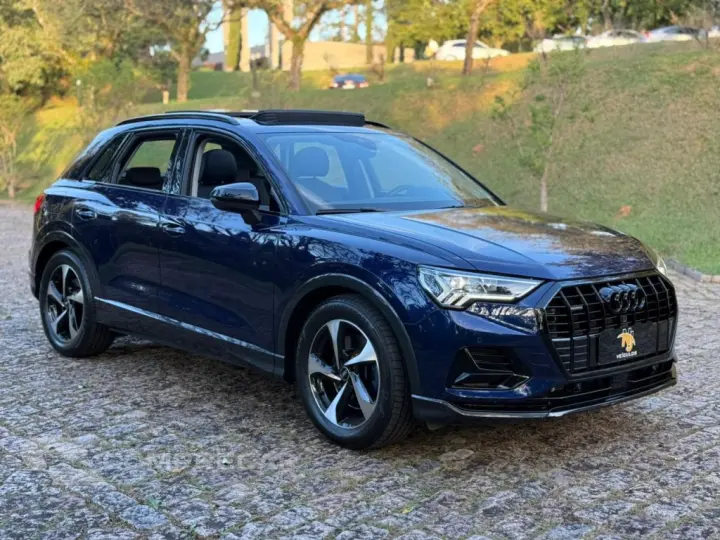 Q3 2.0 40 TFSI GASOLINA PERFORMANCE BLACK QUATTRO TIPTRONIC