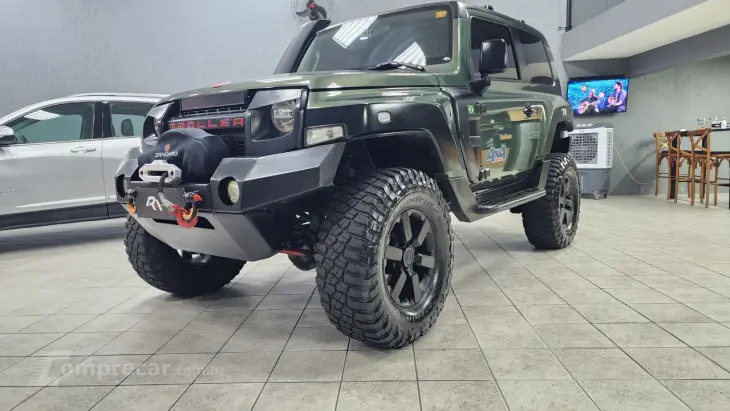 T-4 4x4 3.2 20V Tdi Cap. Rígida Diesel