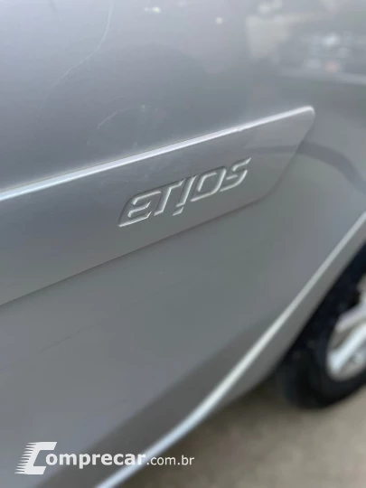 ETIOS 1.5 X Plus Sedan 16V