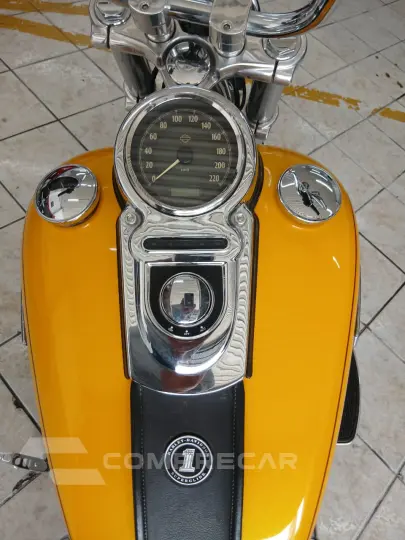 DYNA SUPER GLYDE CUSTOM