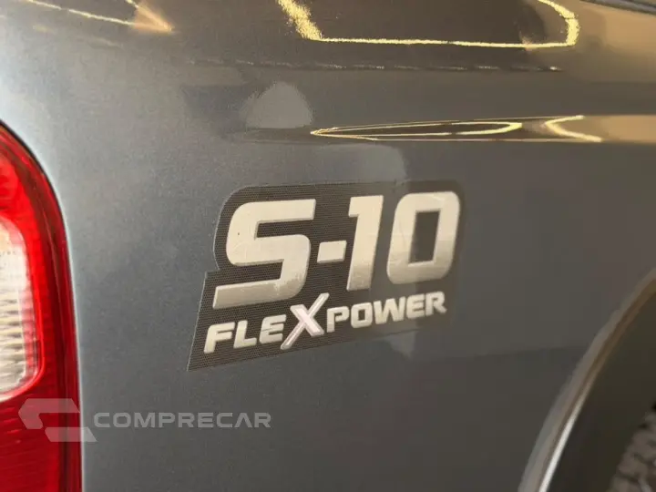 S10 2.4 MPFI ADVANTAGE 4X2 CD 8V FLEX 4P MANUAL