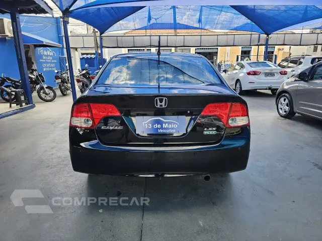 CIVIC - 1.8 LXS 16V 4P MANUAL