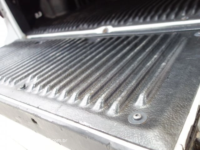 MONTANA - 1.4 MPFI SPORT CS 8V 2P MANUAL