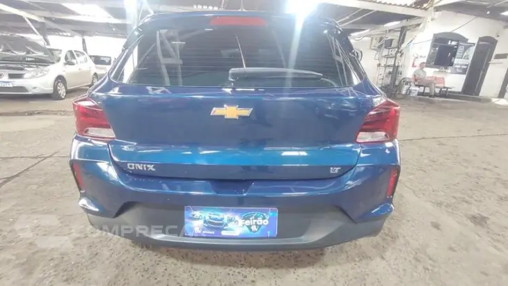 ONIX HATCH LT 1.0 12V FLEX 5P MEC.