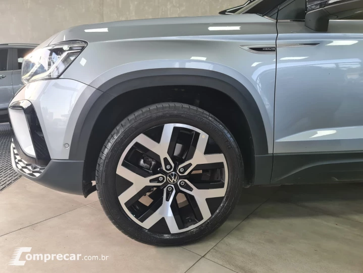 TAOS Highline 1.4 250 TSI Flex Aut.