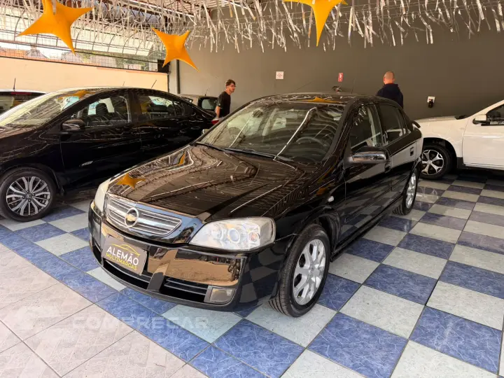 ASTRA 2.0 MPFI Advantage 8V