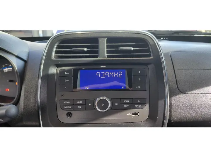 KWID 1.0 12V SCE FLEX ZEN MANUAL