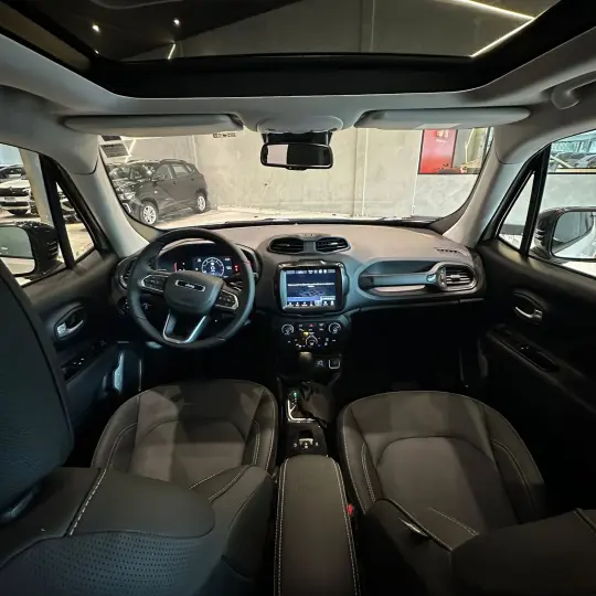 Renegade SAHARA T270 1.3 TB 4x2 Flex Aut