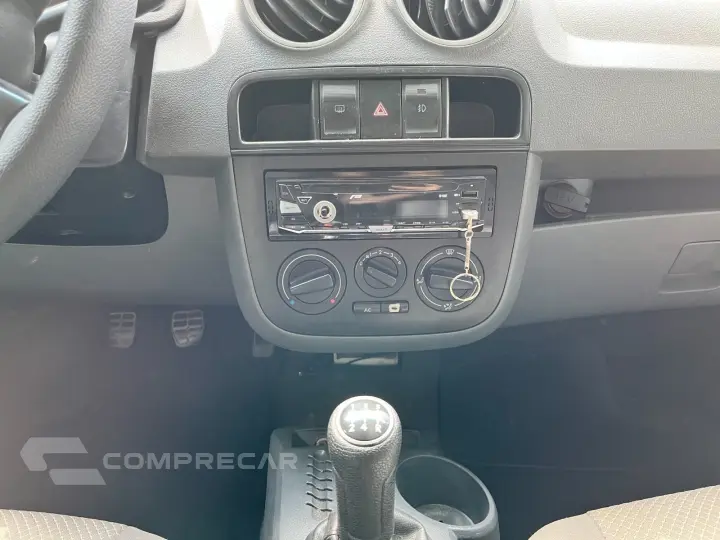 PARATI 1.6 C 8V