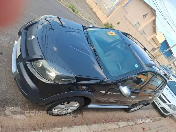 Sandero 1.6 STEPWAY 16V FLEX 4P AUTOMÁTICO