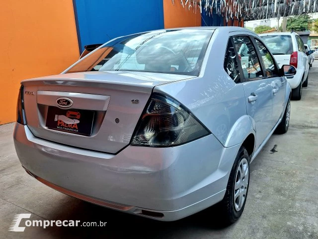 FIESTA SEDAN - 1.6 ROCAM SEDAN 8V 4P MANUAL