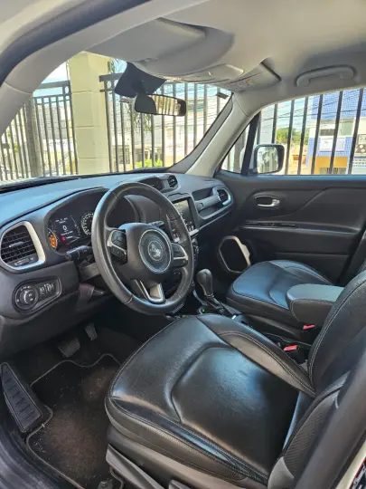 RENEGADE 1.8 16V Longitude