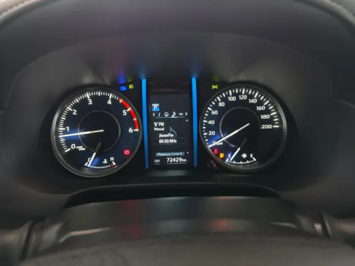 HILUX SW4 2.8 D-4d Turbo SRX 7L 4X4