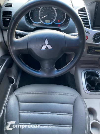 L200 TRITON 2.4 HLS 4X2 CD 16V
