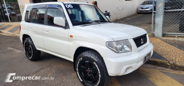 PAJERO 2.0 TR4 4X4 16V 131 CV