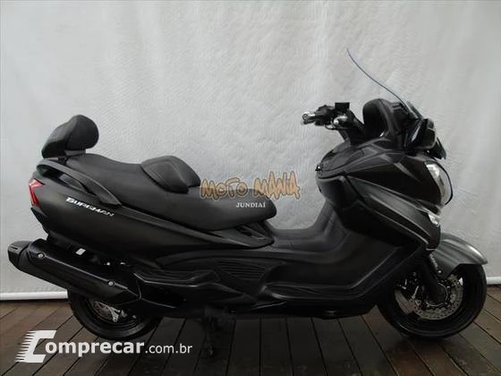 SUZUKI BURGMAN 650 EXECUTIVE