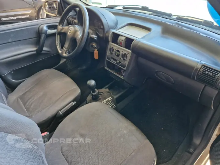 CLASSIC 1.0 MPFI LIFE 8V FLEX 4P MANUAL