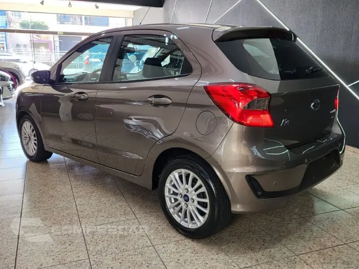 Ka 1.5 TITANIUM 12V Flex 5p Aut.