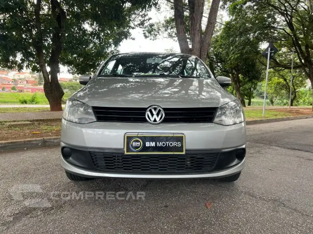 FOX - 1.0 MI 8V 4P MANUAL